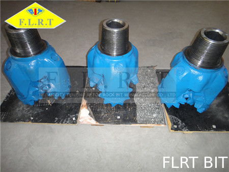 Good price Medium Long Steel Tooth Tricone Bit / Milling Drill Bit 13 1/2