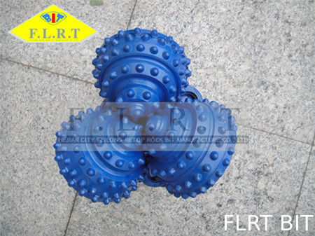 Good price Conical Insert Tricone Rock Bit IADC 635 Blue Color With Sealed Roller Bearing online